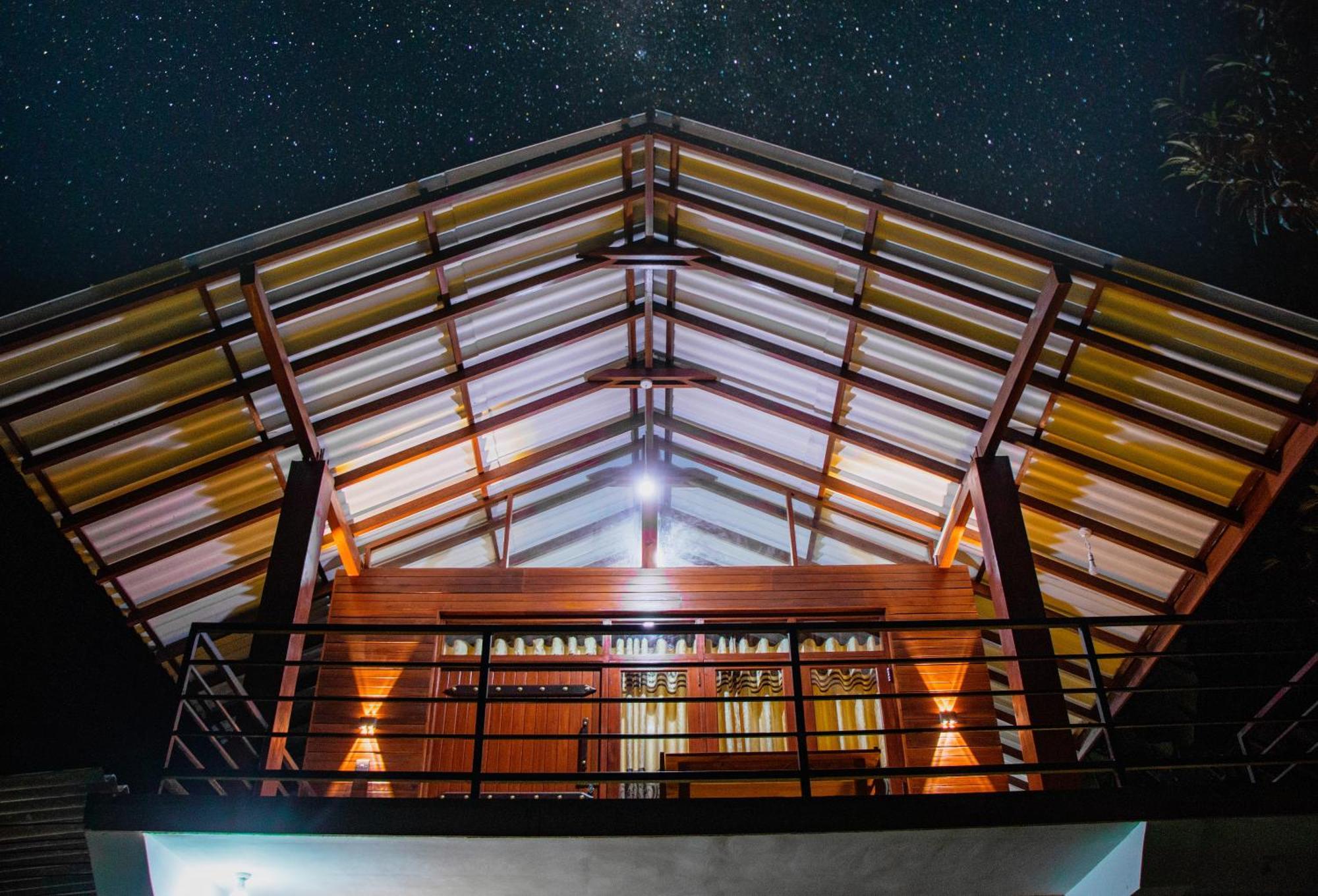 Nine Arch Wood Cabin 埃拉 外观 照片